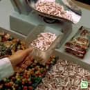 Rubbermaid FG9F7500CLR 32 oz Bouncer Contour Scoop - Clear thumbnail 3