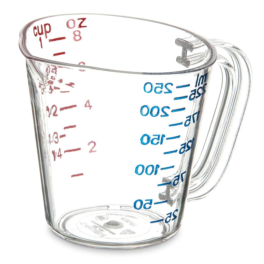 Carlisle 8 oz Oval Measuring Cup w/ Pour Spout & C-Handle, Polycarbonate, Clear (4314107)