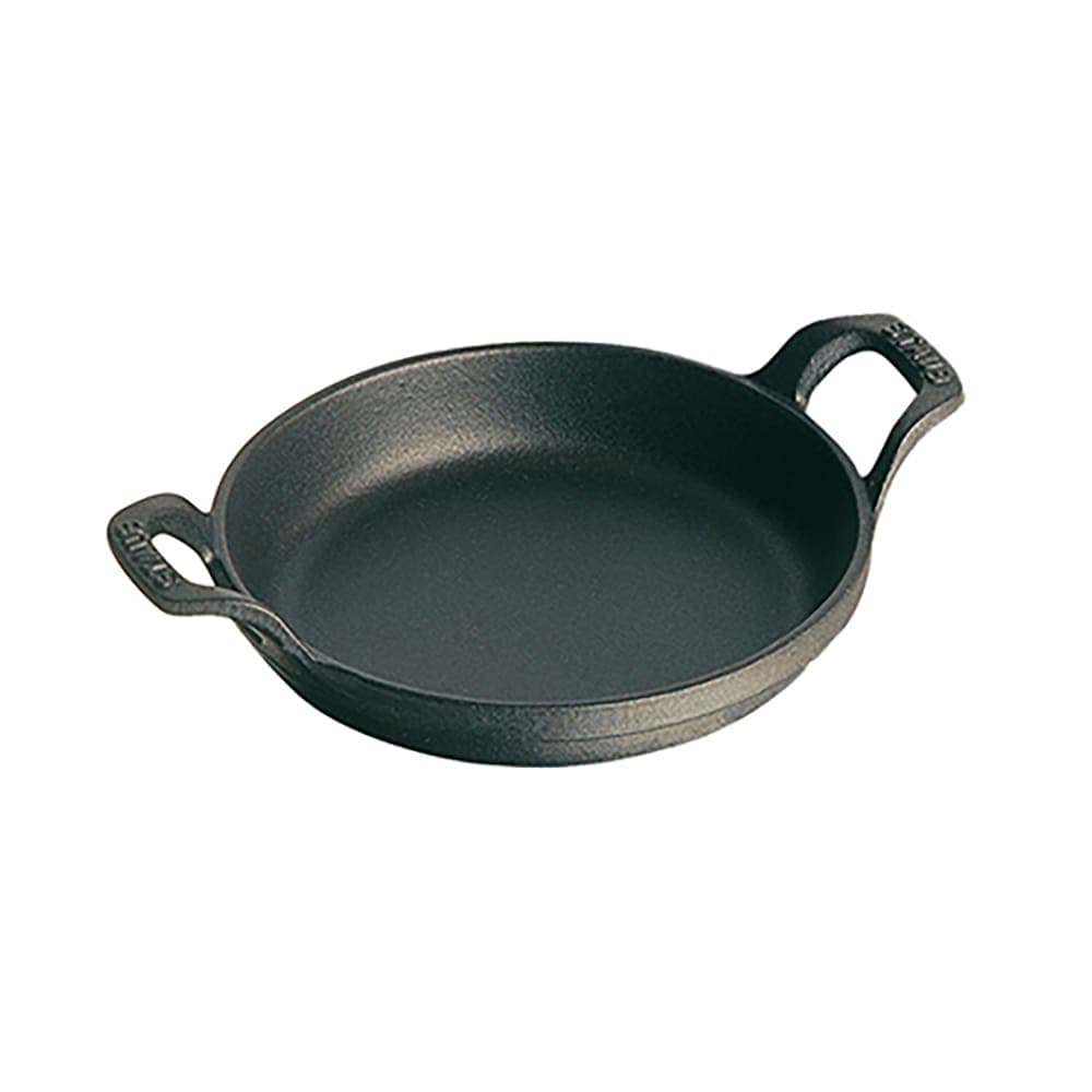 Staub 6" Round Roasting Dish w/ .50-qt Capacity & Enamel Coated Cast Iron, (1004108)