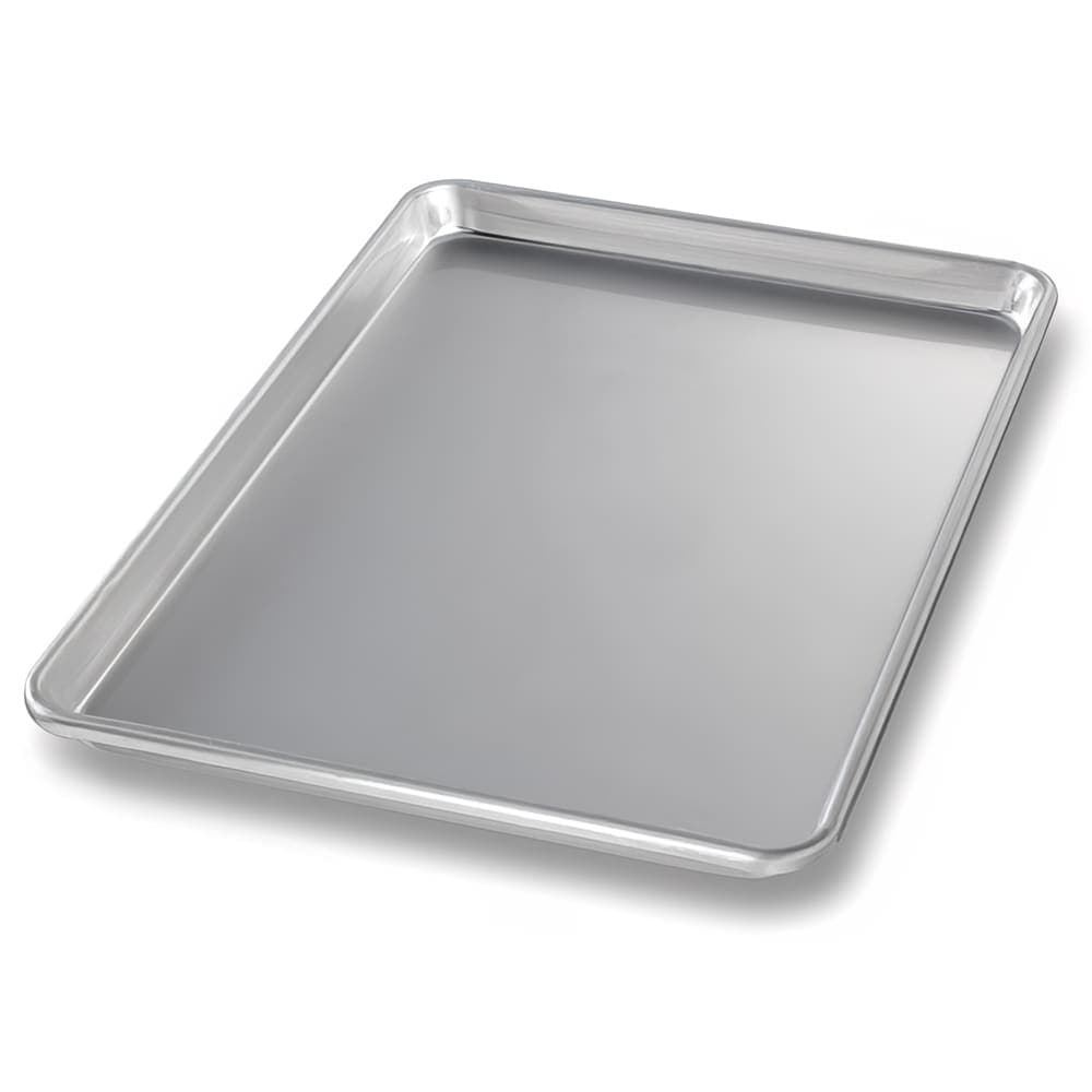 Chicago Metallic 1/2 Half Size Bun / Sheet Pan - 17 3/4" x 13" x 1", 14 gauge Aluminum, AMERICOAT® (40955)