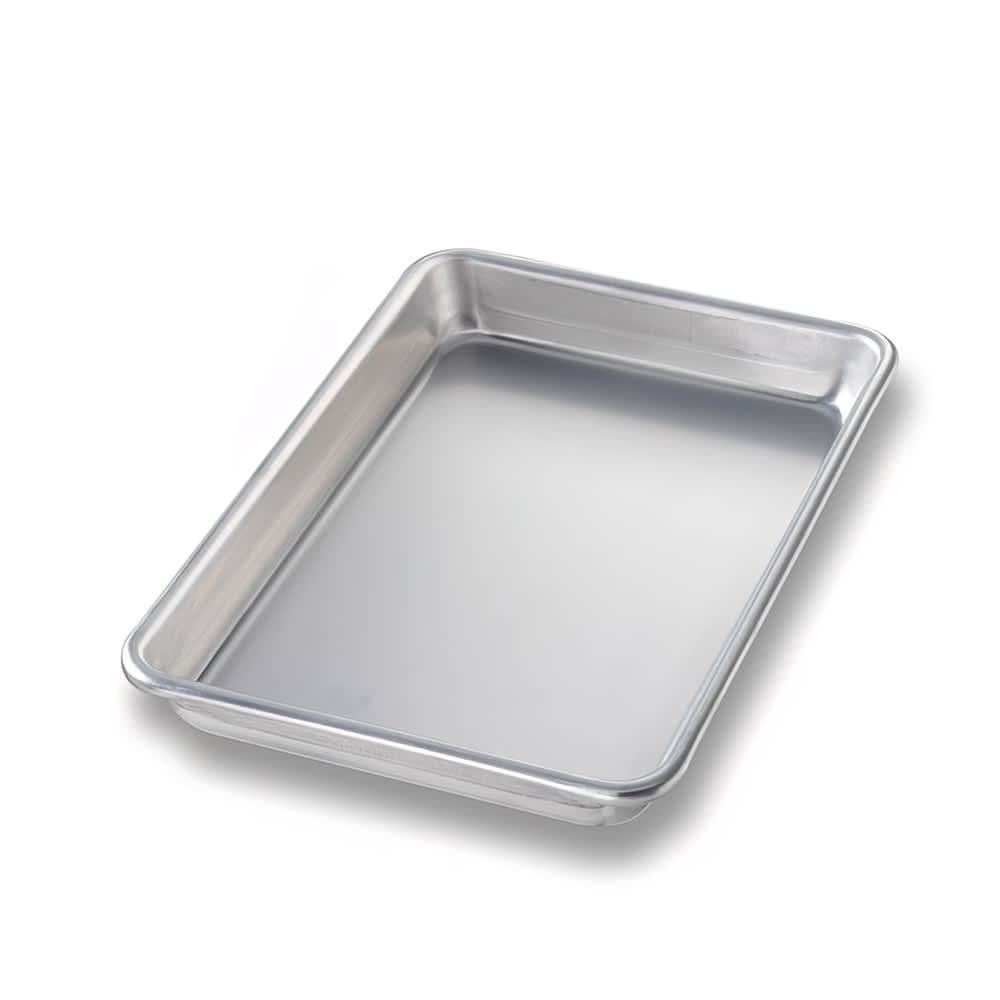 Chicago Metallic 1/8 Eighth Size Bun / Sheet Pan - 9" x 6" x 1", 16 gauge Aluminum (41800)
