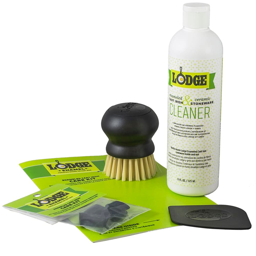 Lodge Pan Cleaner/Protectant Kit for Cast Iron & Stoneware Cookware (A-CAREE1)