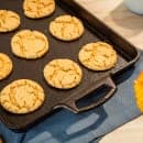 Lodge Rectangular Cast Iron Baking Pan w/ Handles - 15 1/2" x 10 1/2" (BW15BP) thumbnail 3