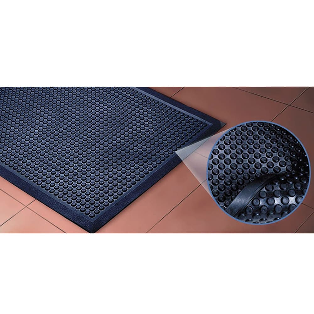 Cactus Mat 2502-30240 Bubble-Eze Safety Mat - 2 1/2' x 20', Rubber, Black