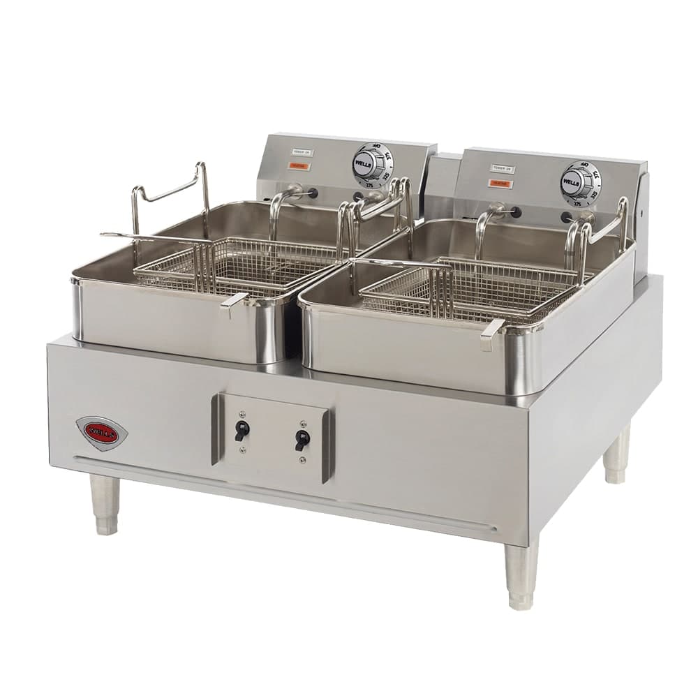 Wells F-30 Countertop Electric Fryer - (2) 15 lb Vats, 208-240v