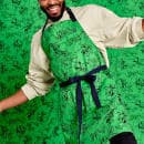 Hedley & Bennett Full Length Bib Apron w/ (2) Pockets - 33" x 30", Cotton, Goofy (HB002594 (ESS-GFFY-PRNT)) thumbnail 6
