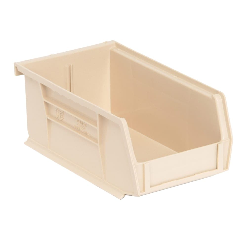 Quantum Food Service Stack & Hang Shelf Bin - 7 3/8" x 4 1/8", Ivory (QUS220)