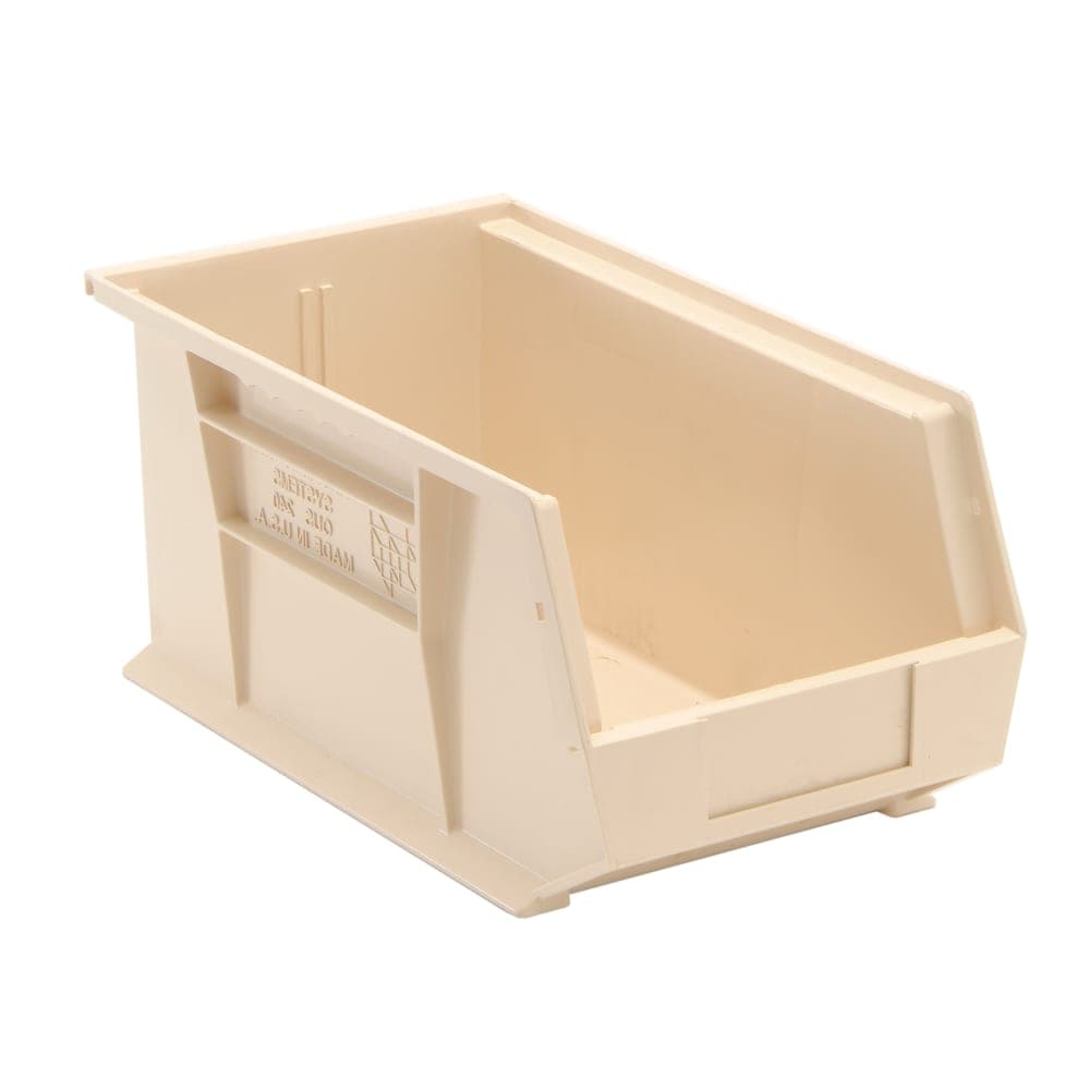 Quantum Food Service Stack & Hang Shelf Bin - 14 3/4" x 8 1/4", Ivory (QUS240)