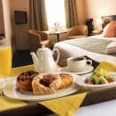 Homer Laughlin HL3648000 17 oz Seville Beverage Server w/ Lid - China, Ivory thumbnail 2