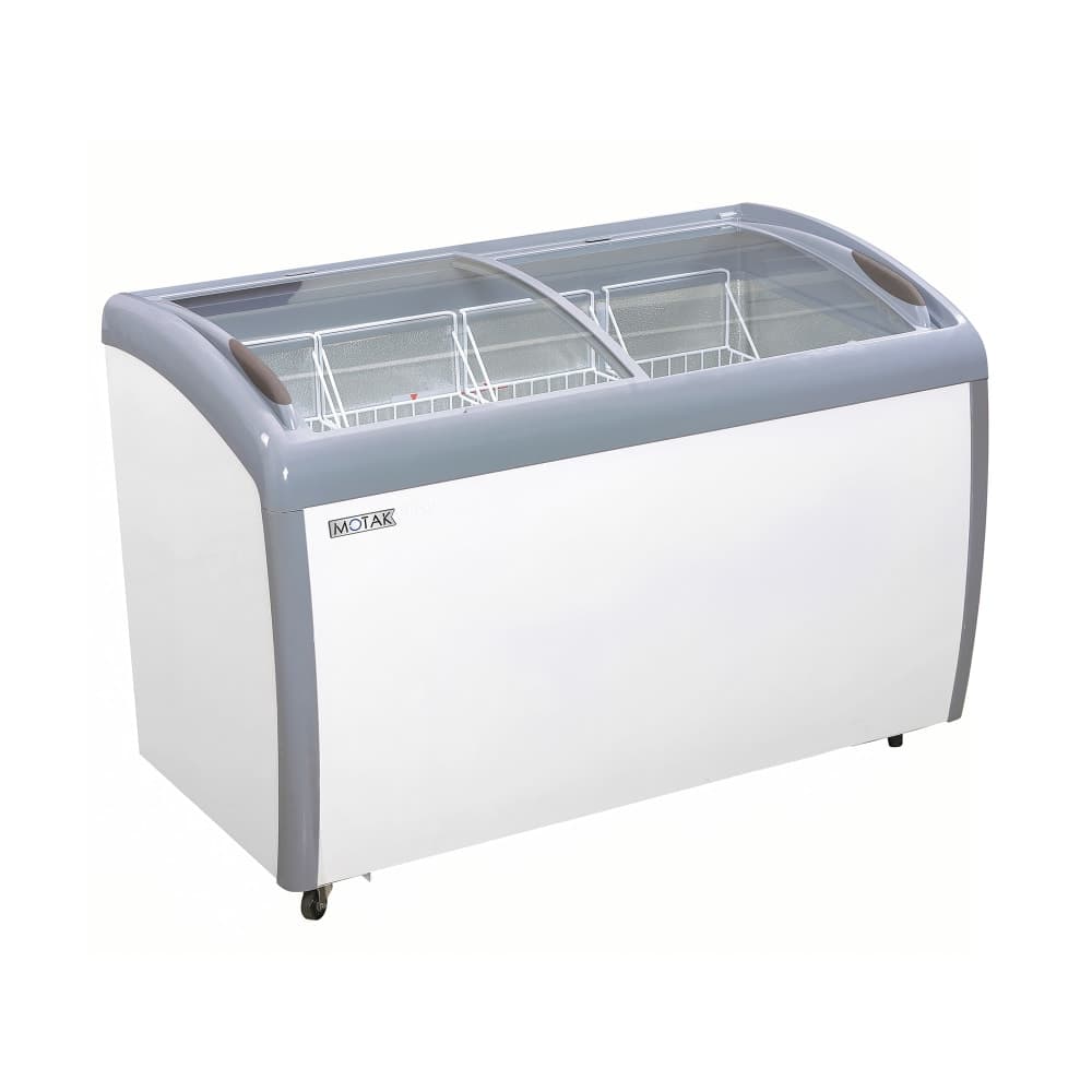 MoTak MICF-4C 60 1/4" Mobile Chest Freezer w/ (5) Baskets - White, 115v