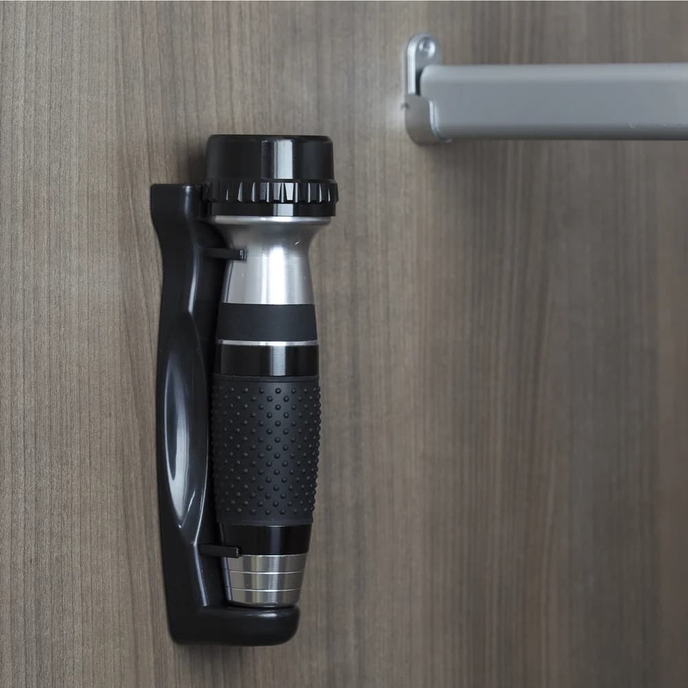 Registry Security Flashlight, Black/Chrome thumbnail 4