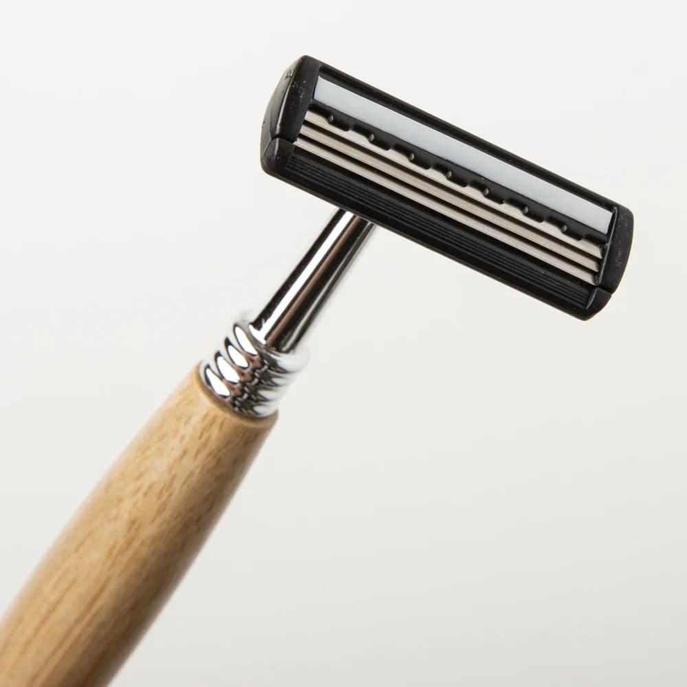 Wooden Razor in Rice Paper Bag thumbnail 2