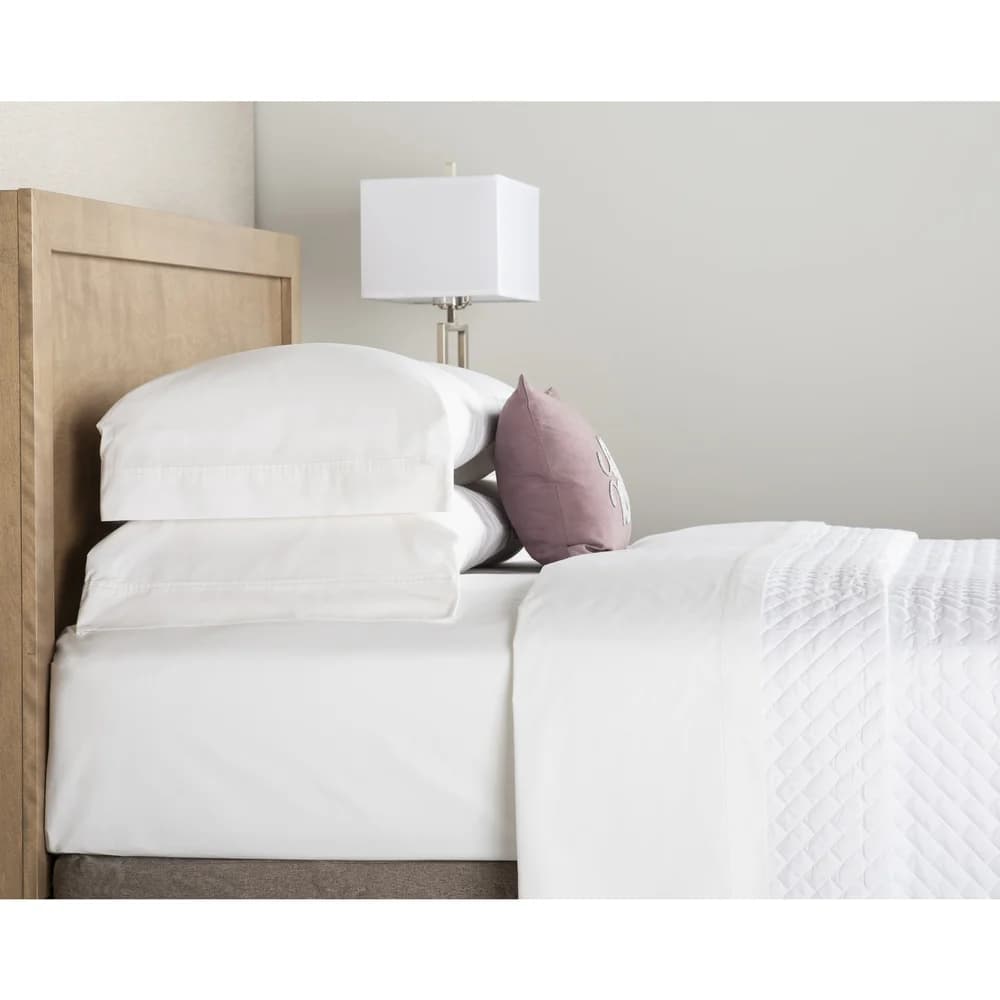 Registry T250 Plain Weave Pillowcase, Standard/Queen 42"x36" White thumbnail 2