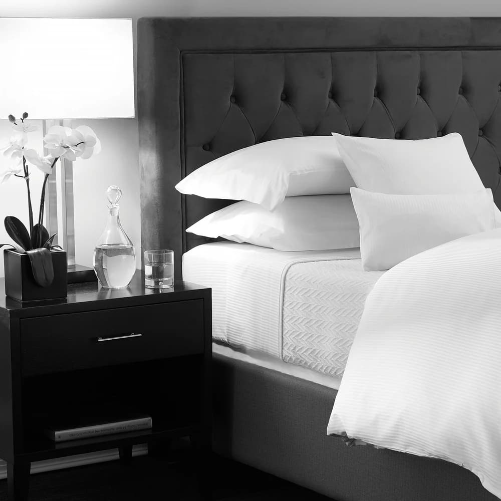 Elite Since 1888 Magnificence 310 Thread Count Tone on Tone 60% Pima Cotton/40% Polyester Pillowcase, White, Queen