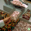 Rubbermaid FG9F7500CLR 32 oz Bouncer Contour Scoop - Clear thumbnail 3