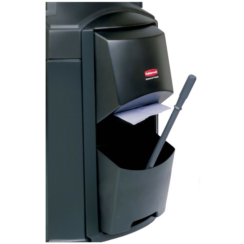 Rubbermaid FG9W0400 BLA Landmark Series Window Washing Kit - Black