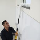 Rubbermaid FGQ85300WH00 22" Hygen Multi-Purpose Flexible Microfiber Duster thumbnail 6