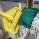 Rubbermaid FGH14600GY00 60" Invader Wet Mop Handle - 1" Headbands, Plastic, Yellow/Gray thumbnail 2