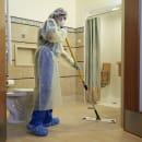 Rubbermaid FGQ74500YL00 Hygen Adjustable Quick-Connect Handle - 24 40" Aluminum, Handle thumbnail 4