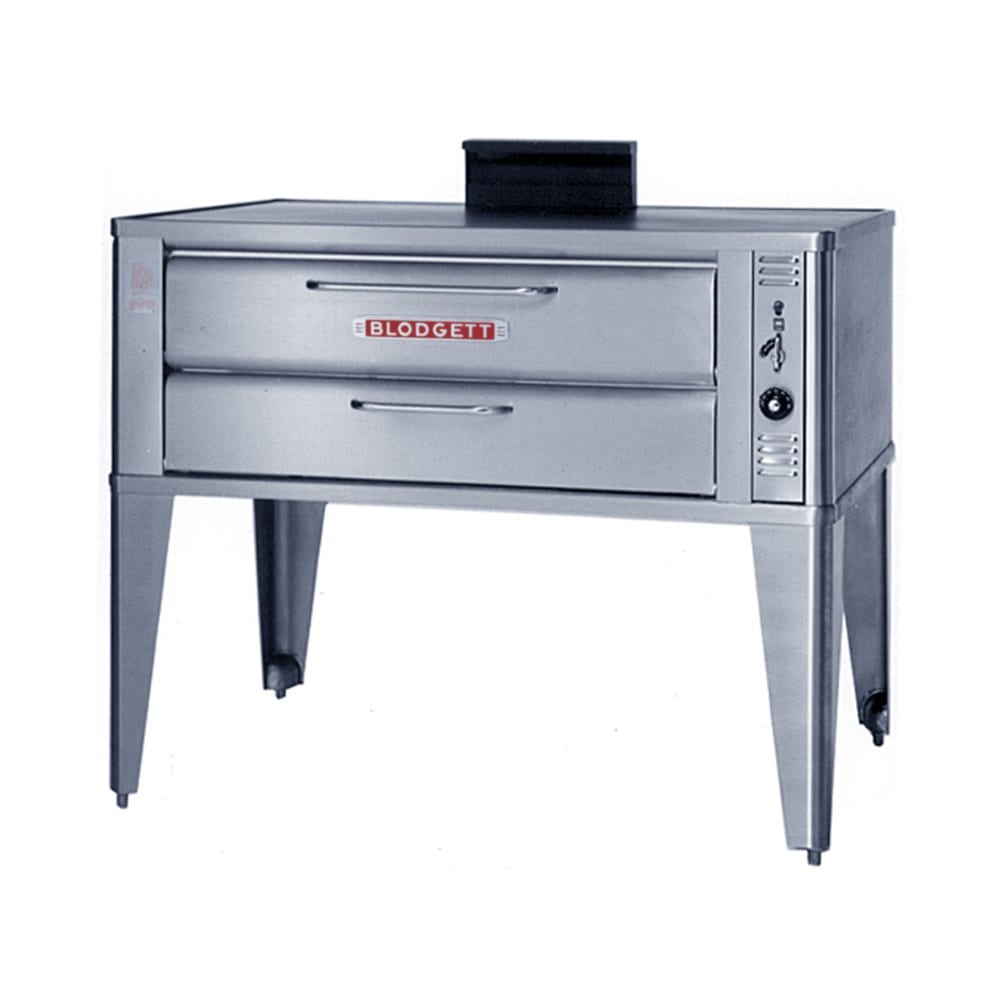 Blodgett 911P TRIPLE Floor Model Triple Multi-Purpose Deck Oven - Liquid Propane