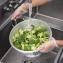 Carlisle 8 qt Colander w/ 12" Bowl Diameter, Aluminum (60278) thumbnail 5