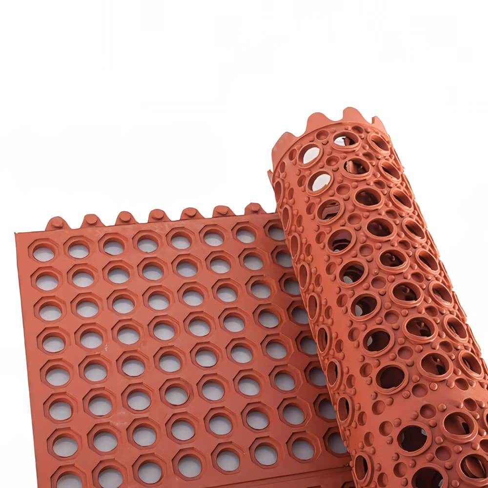 Winco RBMI-33R Rubber Floor Mat, Anti Fatigue, Interlocking, 3' x 3' x 1/2", Red