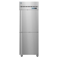 Turbo Air PRO-26-2R-N 28 3/4" One Section Reach In Refrigerator, (2) Right Hinge Solid Doors, 115v thumbnail 3