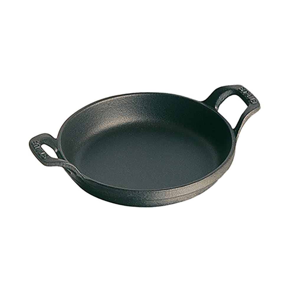 Staub 6" Round Roasting Dish w/ .50-qt Capacity & Enamel Coated Cast Iron, (1004108)