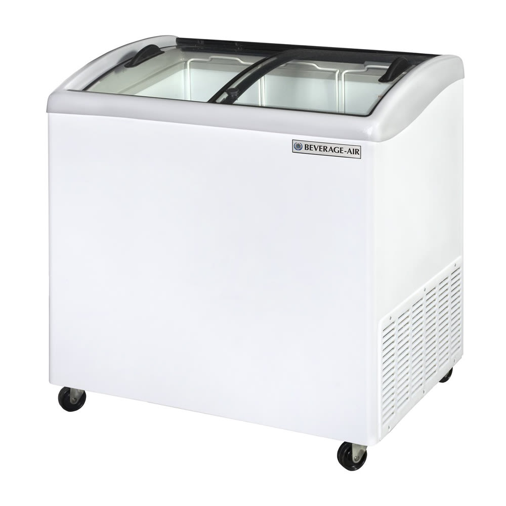 Beverage-Air NC34HC-1-W 33 13/16" Mobile Ice Cream Freezer w/ 2 Baskets, 115v