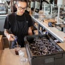 Cambro EPP140SW110 GoBox® Insulated Food Carrier - 28 1/2 qt w/ (1) Pan Capacity, Black thumbnail 3