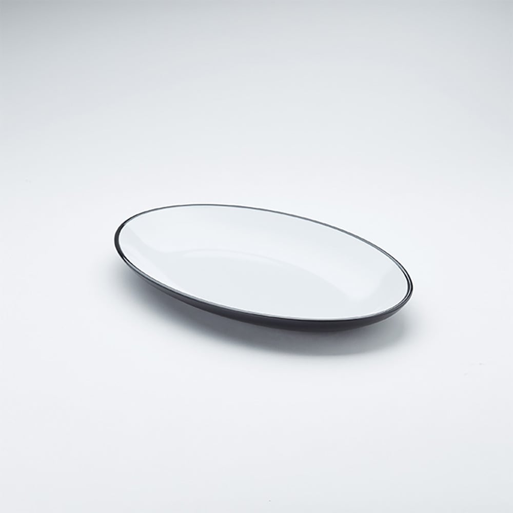 American Metalcraft NP14 14" x 9" Oval Platter - Melamine, Black/White