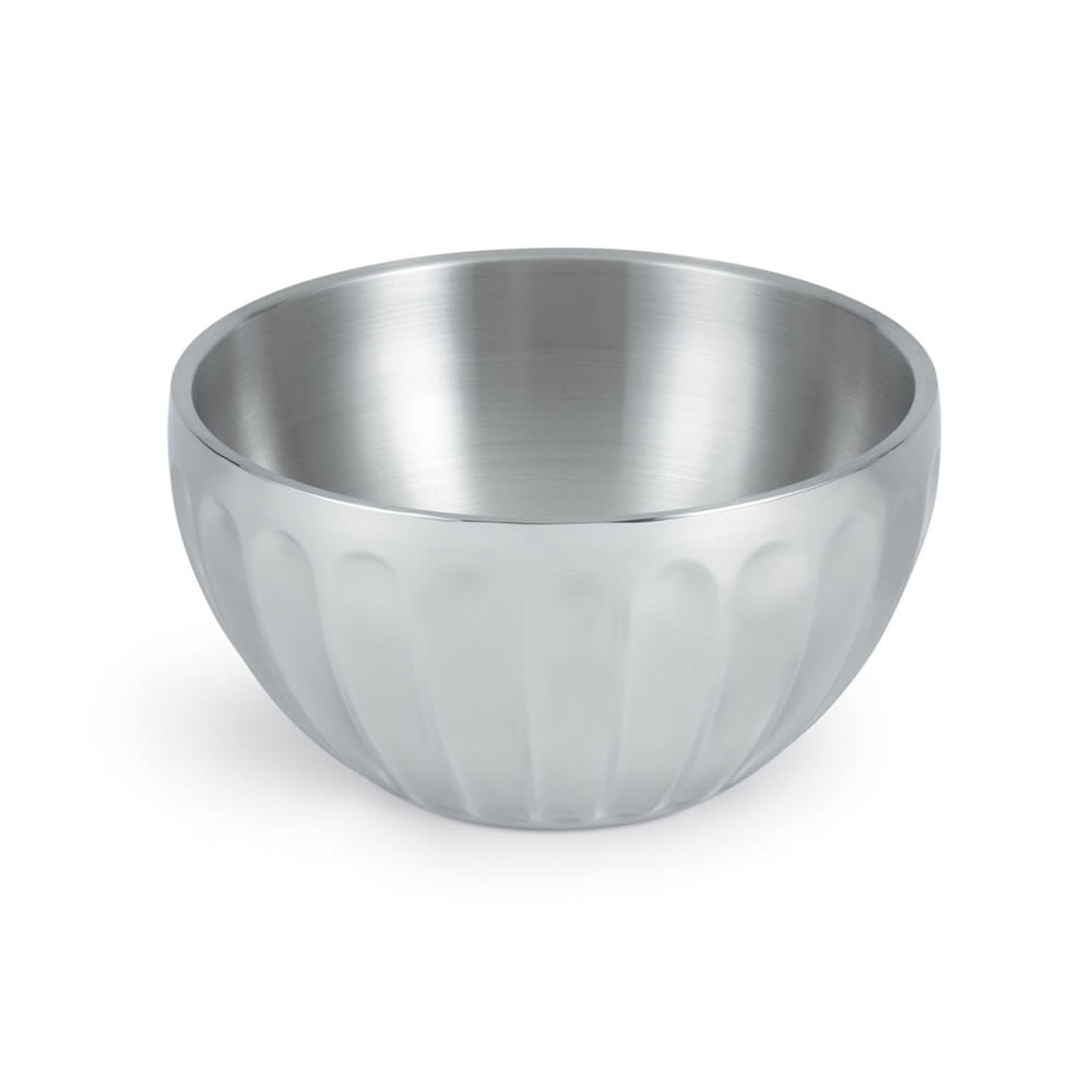 Vollrath 47689 10 1/10 qt Round Insulated Serving Bowl - MirrorFinish Stainless