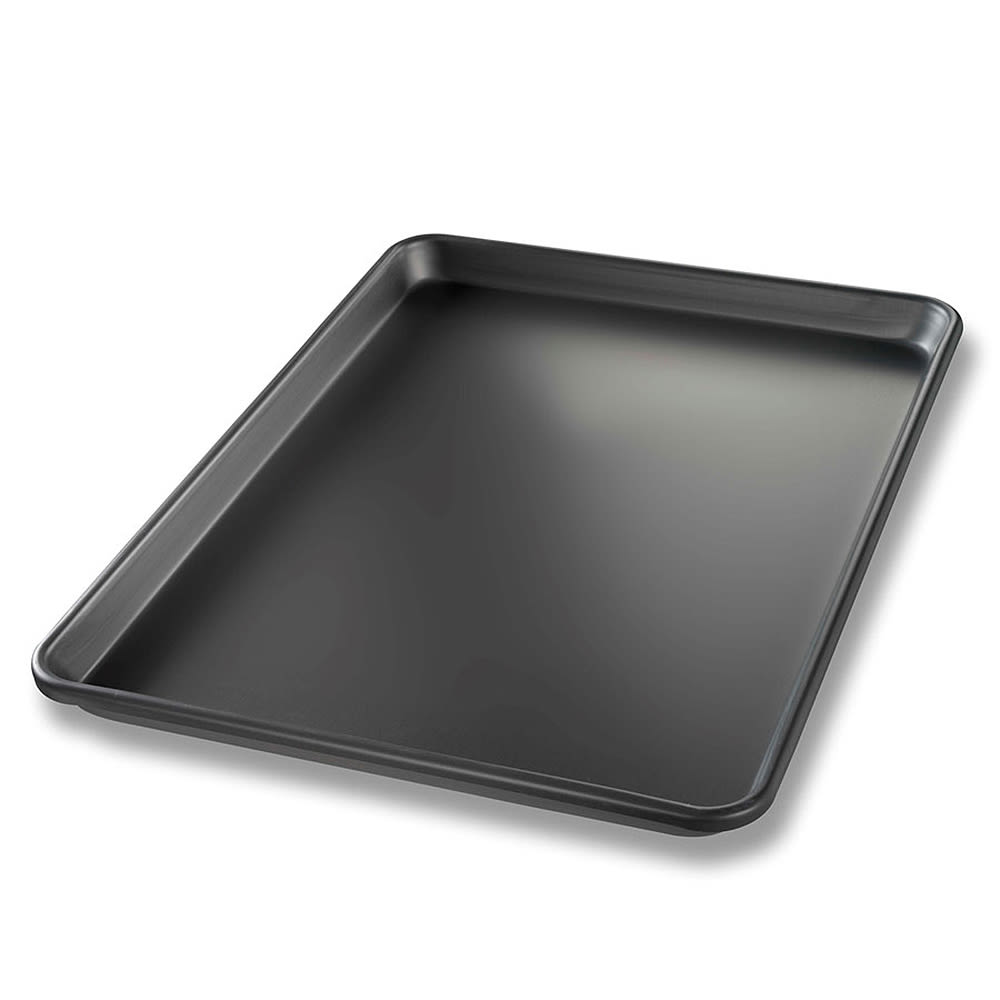 Chicago Metallic 1/2 Half Size Bun / Sheet Pan - 17 3/4" x 13" x 1", 14 gauge Aluminum (40952)