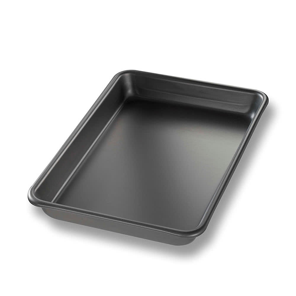 Chicago Metallic 1/8 Eighth Size Bun / Sheet Pan - 9" x 6" x 1", 16 gauge Aluminum (41852)