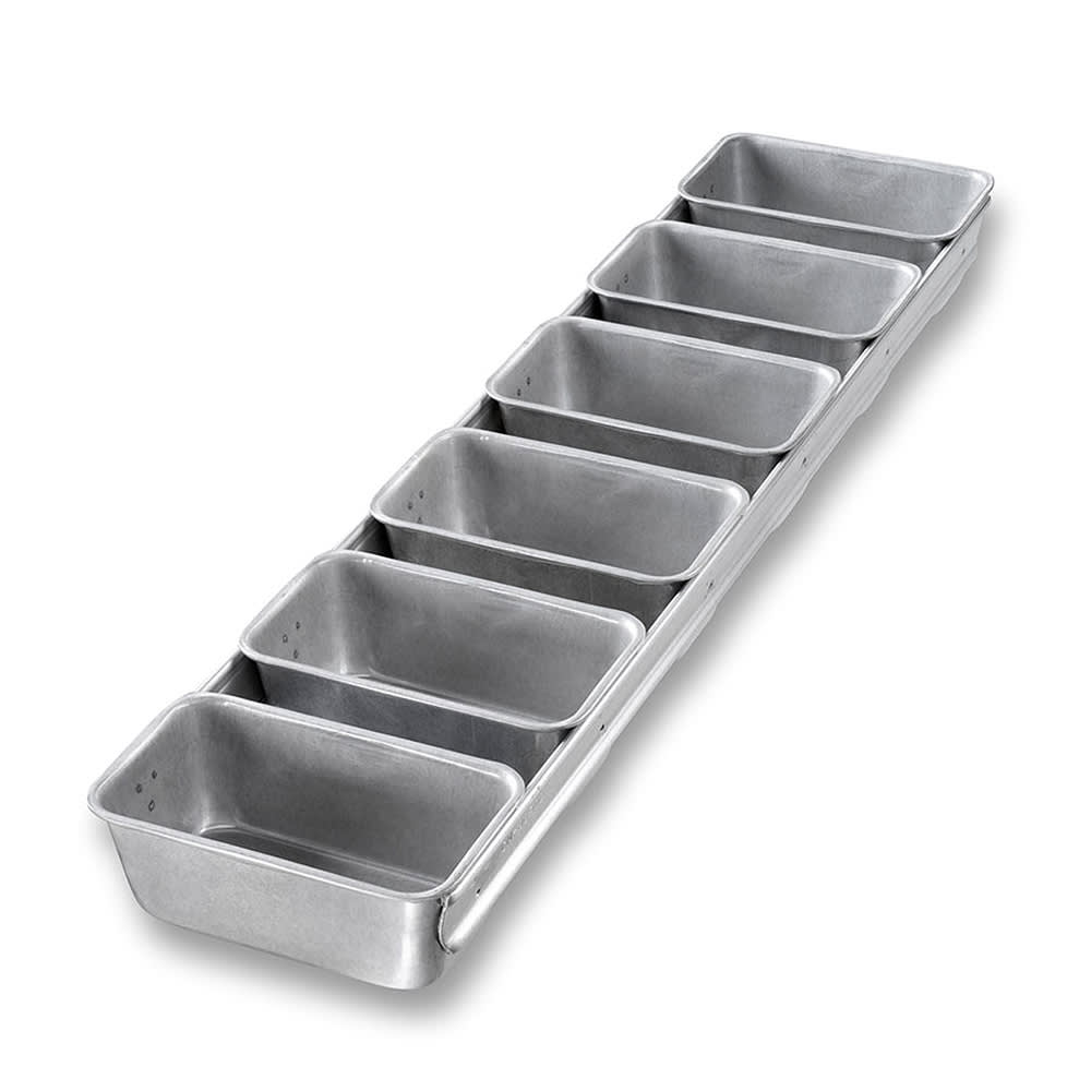 Chicago Metallic Bread Pan Set, Holds (6) 5 3/5" x 3 1/10" Pans, AMERICOAT Glazed 26 ga Aluminized Steel (46925)