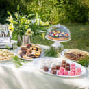 Tablecraft 11529 20" x 15 1/4" Oval Sierra Collection™ Platter - Melamine, White thumbnail 7