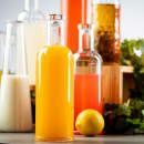 Tablecraft 11801 34 oz Carafe w/ Lid - SAN, Clear thumbnail 5