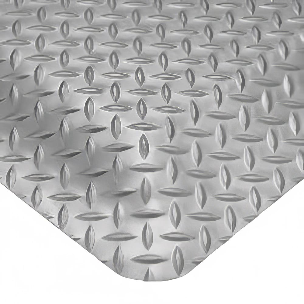 Cactus Mat 1054M-23 GRY Cushion Diamond-Dekplate - 2' x 3', Vinyl, Gray