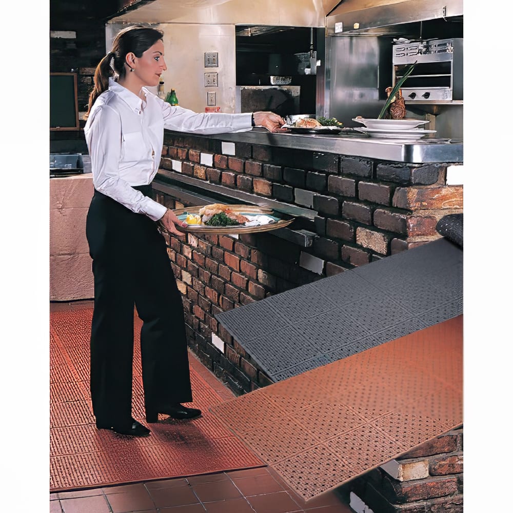 Cactus Mat 1640R-C332 Revers-A-Mat Safety Runner - 3' x 32', Rubber, Black