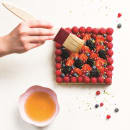 Matfer Bourgeat 116011 1" Flat Pastry Brush - Natural Bristles, Plastic Handle thumbnail 2