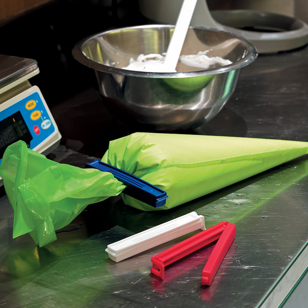 Matfer Bourgeat 169003 Pastry Bag Clips - 5 1/2"L, Polypropylene/Assorted Colors