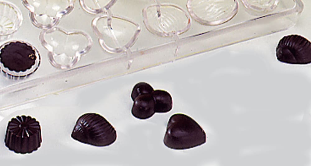 Matfer Bourgeat 380105 Various Shape Chocolate Mold w/ 24 Sections - Polycarbonate, Transparent