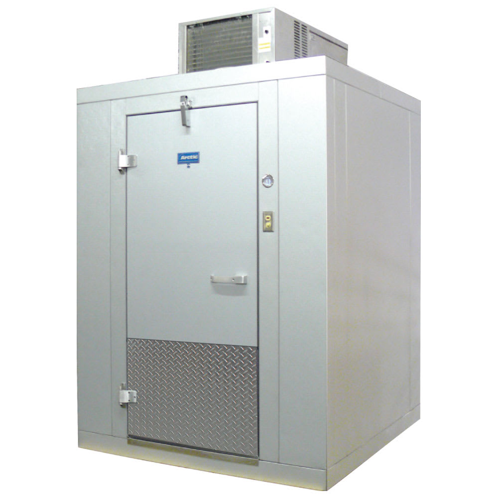 Arctic 10' x 12' Indoor Walk-In Cooler w/ Top-Mounted Compressor - Floor (BL1012-CF-SC)