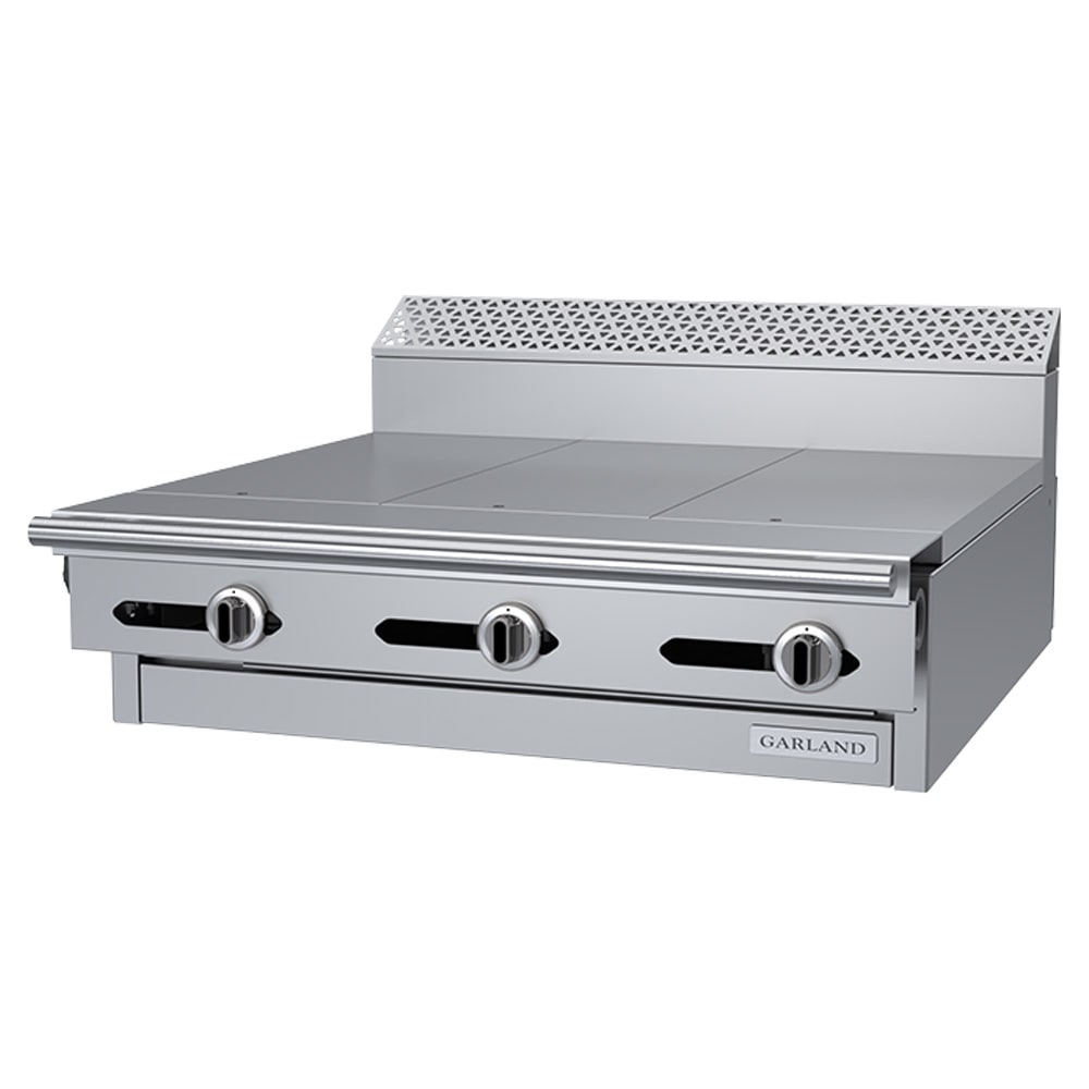 Garland C36-8M 36" Gas Range Top w/ (3) Hot Tops - Modular, Liquid Propane
