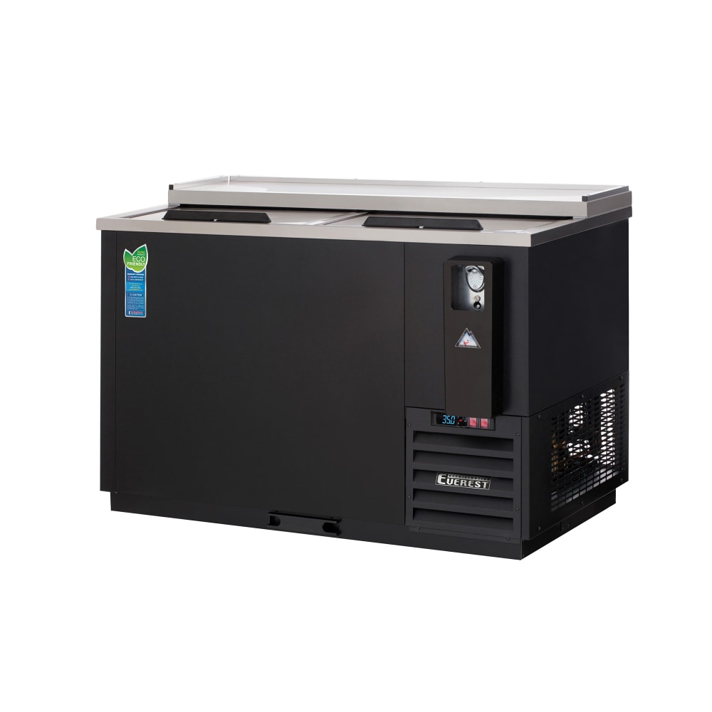 Everest Refrigeration EBC50 49 1/2" Forced Air Bottle Cooler - Holds (396) 12oz Bottles, Lid Locks, 115v