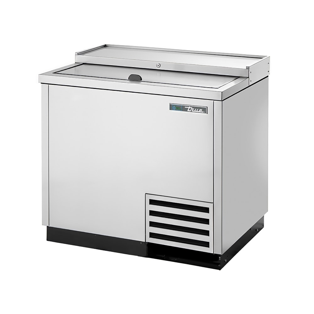 True TD-36-12-S-HC 36" Forced Air Bottle Cooler - Holds (264) 12 oz Bottles, Lid Locks,115v