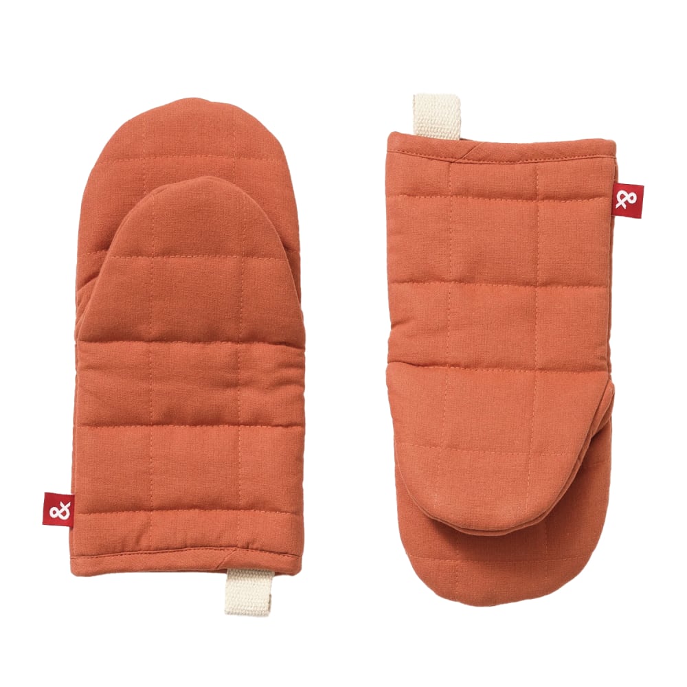 Hedley & Bennett 10 1/2" Puppet Oven Mitt - Cotton, Paprika Red (HB001700)