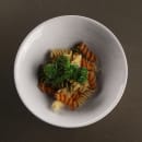 Elite Global Solutions 20 oz Round Melamine Bowl, White (D1006RR-W) thumbnail 7