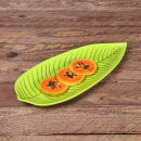 Elite Global Solutions 14" x 6 1/2" Leaf Shape Tropicana Platter - Melamine, Green (M1465PL-DG) thumbnail 7