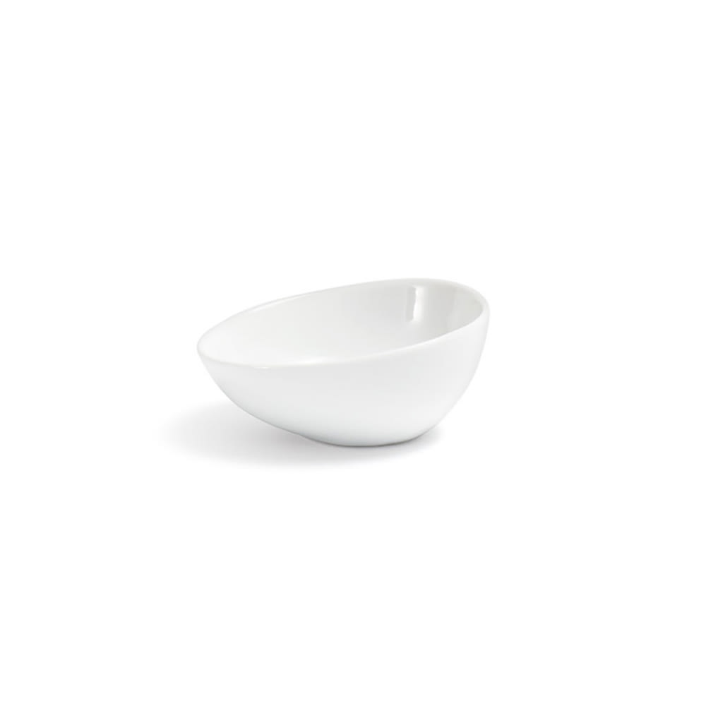 Front of the House 1 1/2 oz Kiln® Ramekin - Porcelain, White (ASC023WHP23)